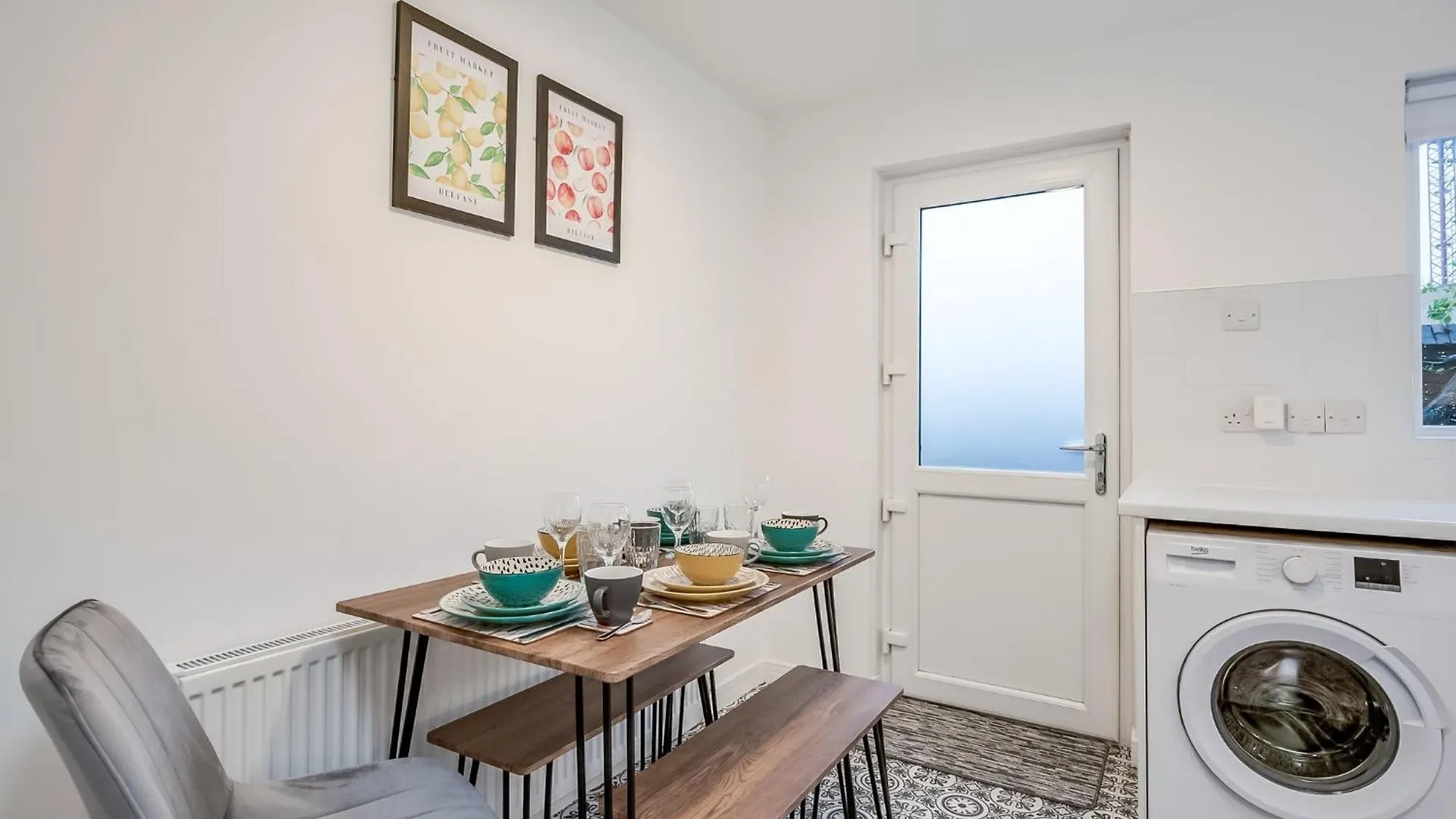 Staybynumbers - Belfast City Centre & Parking Ferienhaus